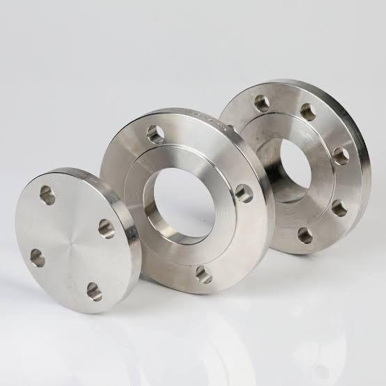 Stainless steel seamless pipes